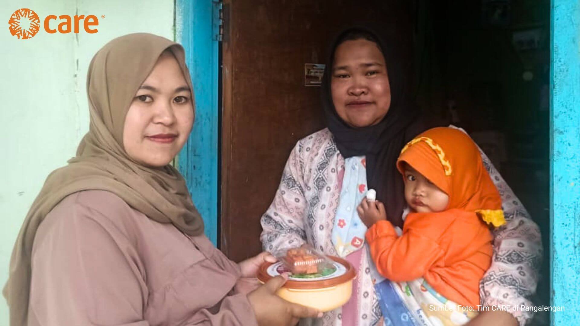 FOTO PENYERAHAN PMT